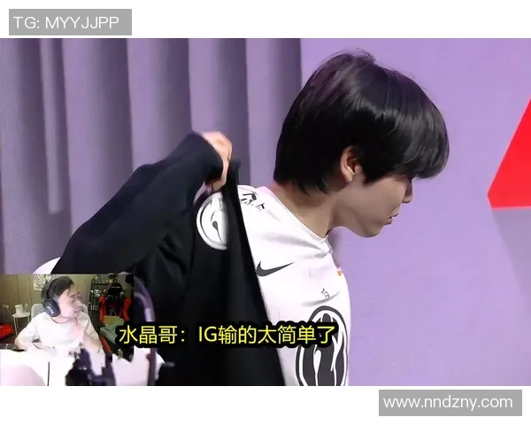 Kanavi皇子巧妙三级变速出击Elk毫无防备送出一血瞬间崩溃